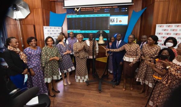 8 March 2022: Ring the bell with Ivorian Minister of SME, UN Women Representative, BRVM Ceo & Women of the capital Market